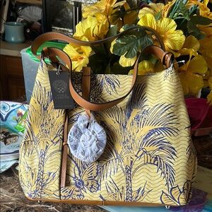 Vince Camuto Yellow and Blue Shoulder Bag with Vibrant Design